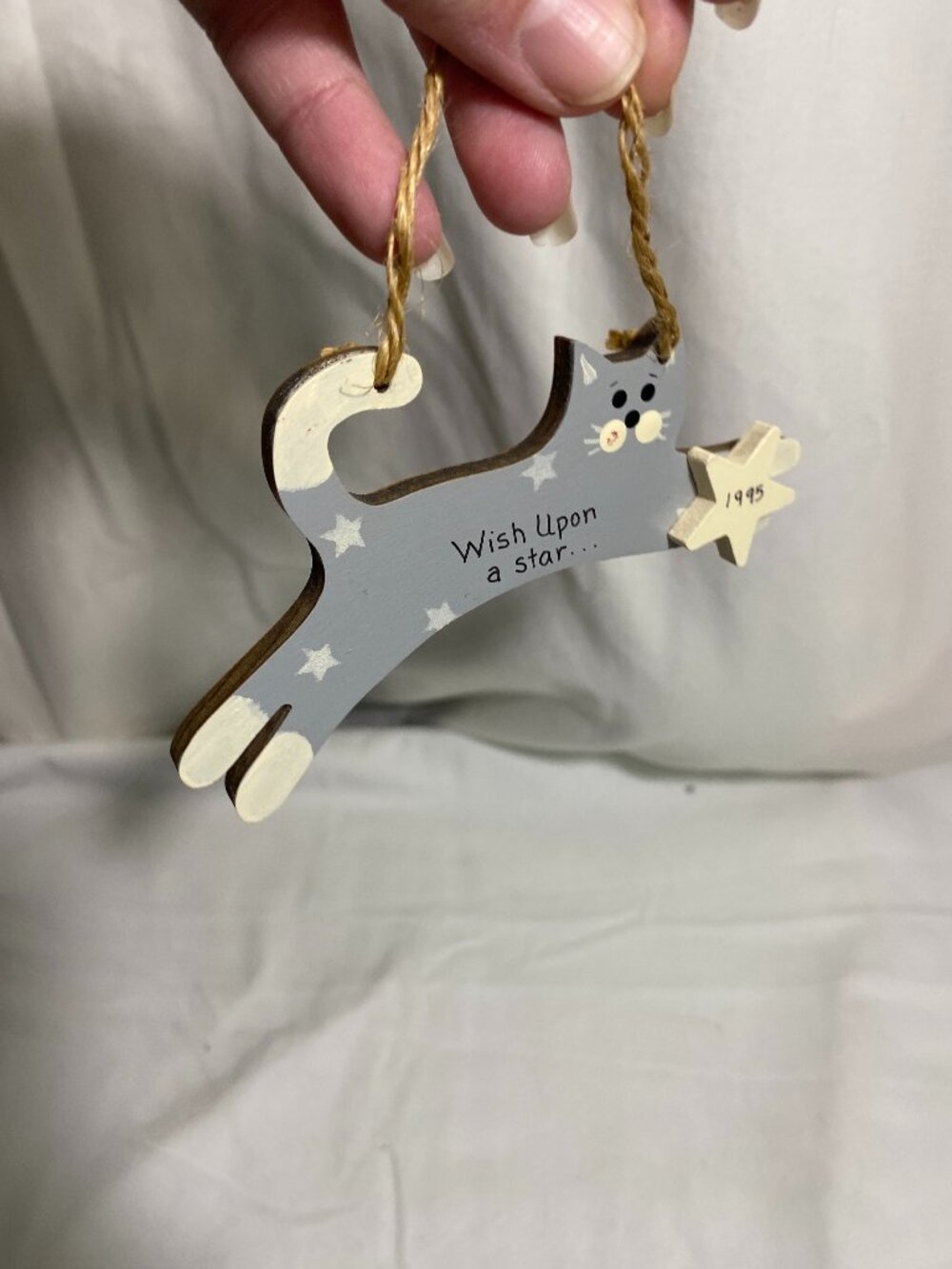 1995 Wish Upon A Star Wooden Cat Ornament Gray White Hand Painted Rustic Decor